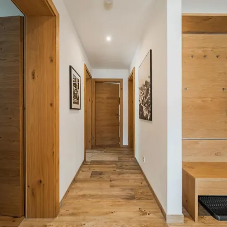 Dachstein West 3 By Interhome Appartement
