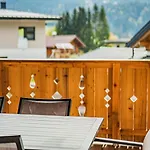 Dachstein West 3 By Interhome Apartman Russbach